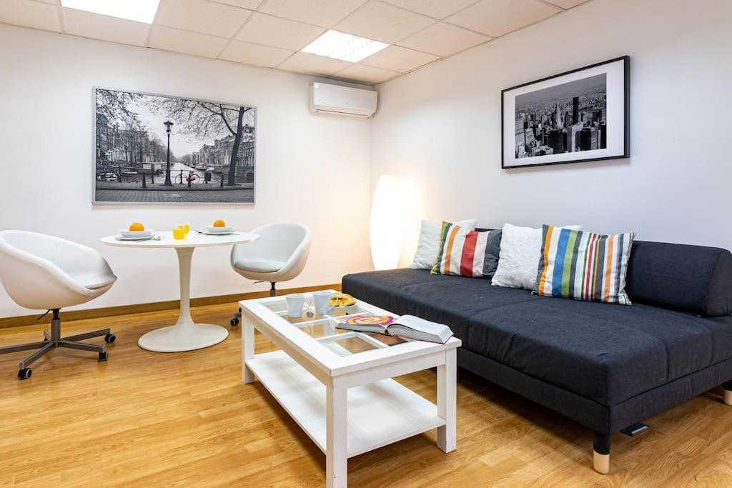 Arriola F Freshapartments มาลากา ภายนอก รูปภาพ