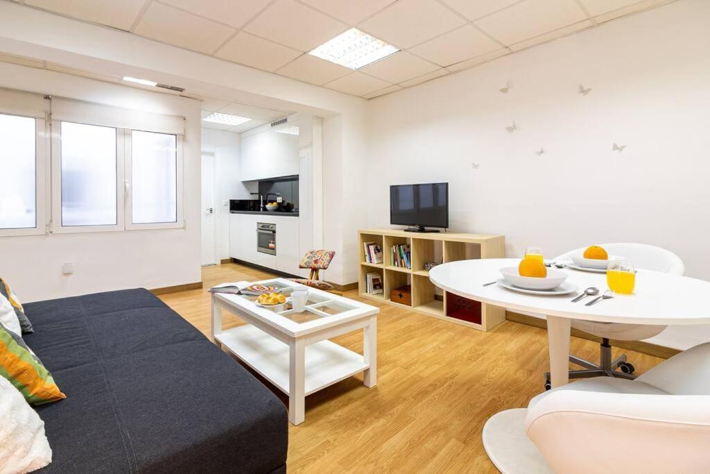Arriola F Freshapartments มาลากา ภายนอก รูปภาพ